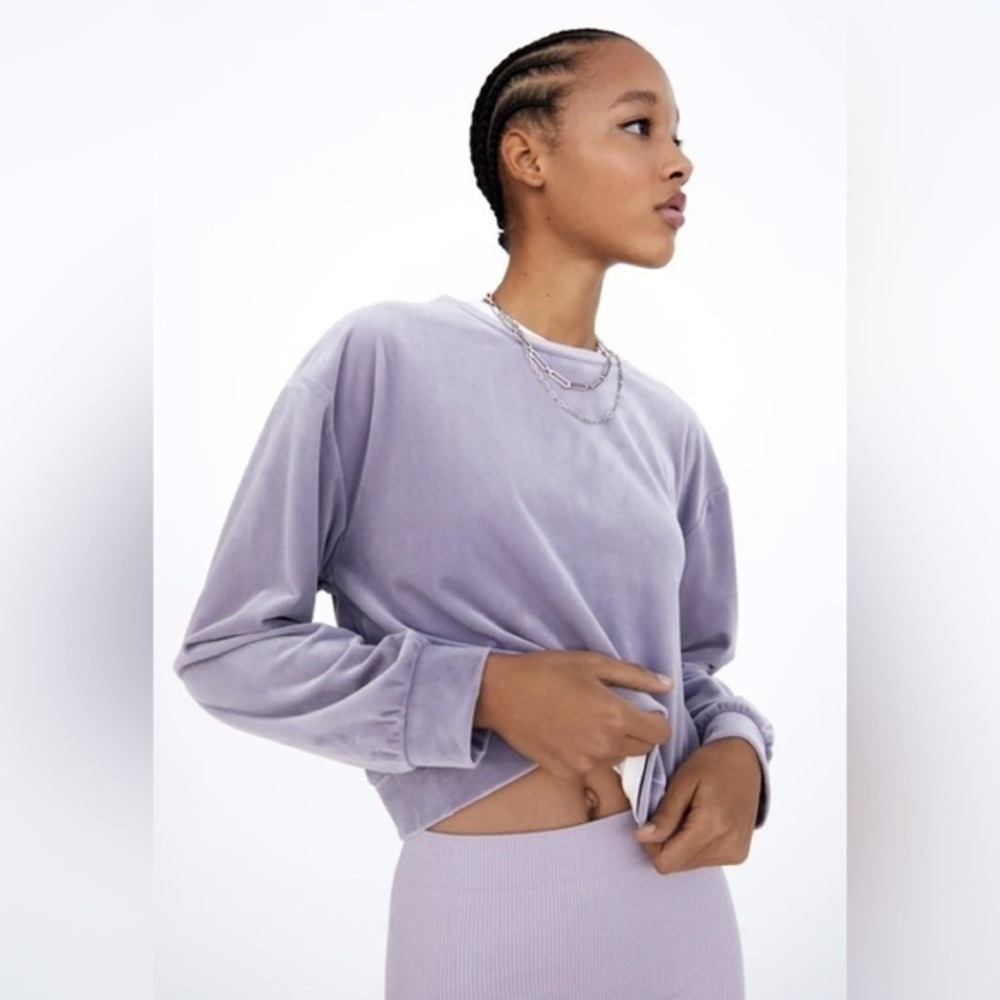 💜 Zara Velour Cropped Sweatshirt Lavender Tones Cozy Lounge Top